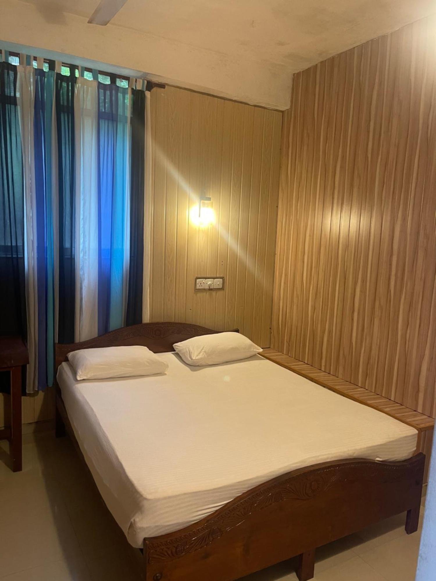 Holiday Inn Unawatuna Dış mekan fotoğraf