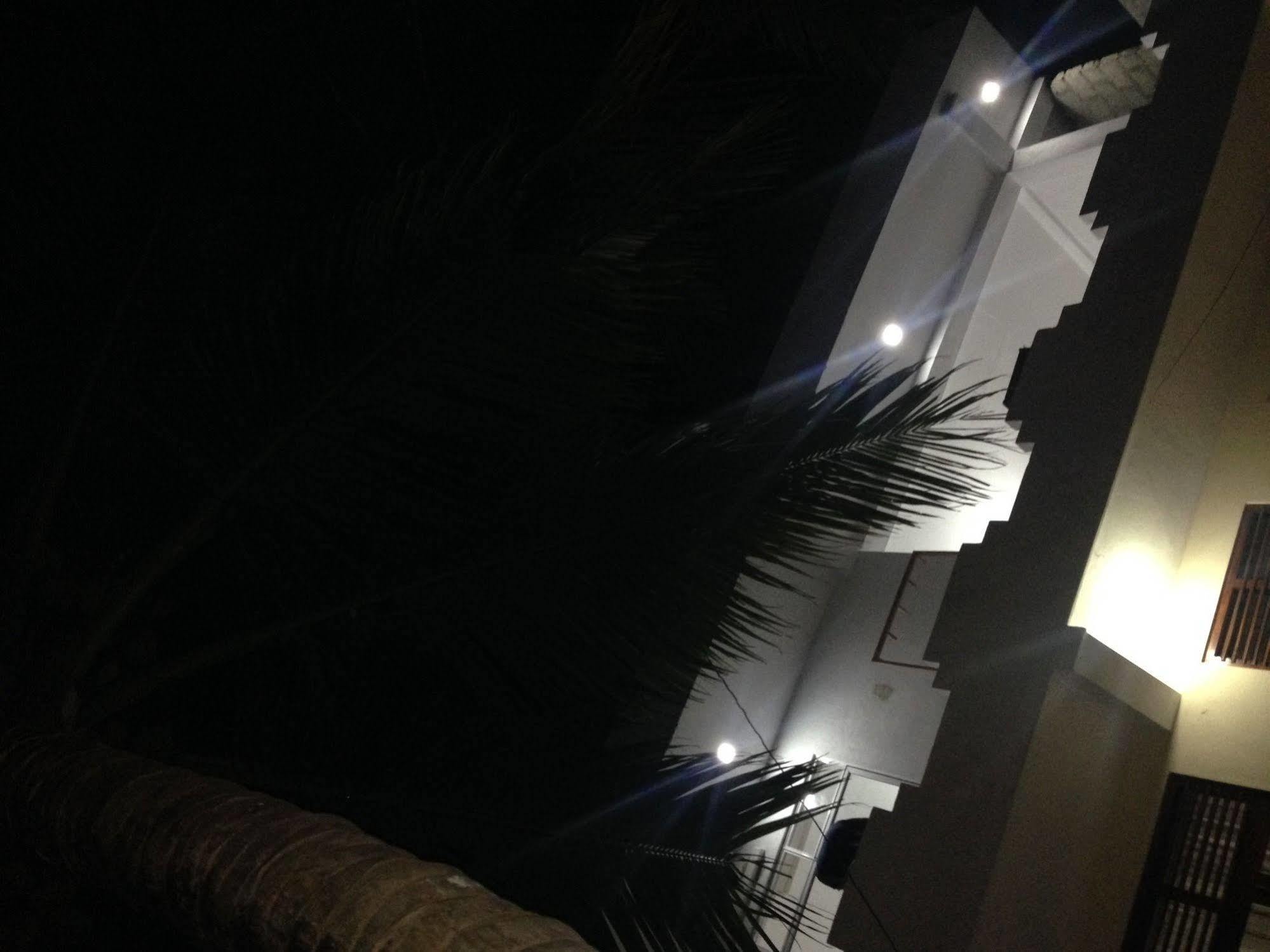 Holiday Inn Unawatuna Dış mekan fotoğraf