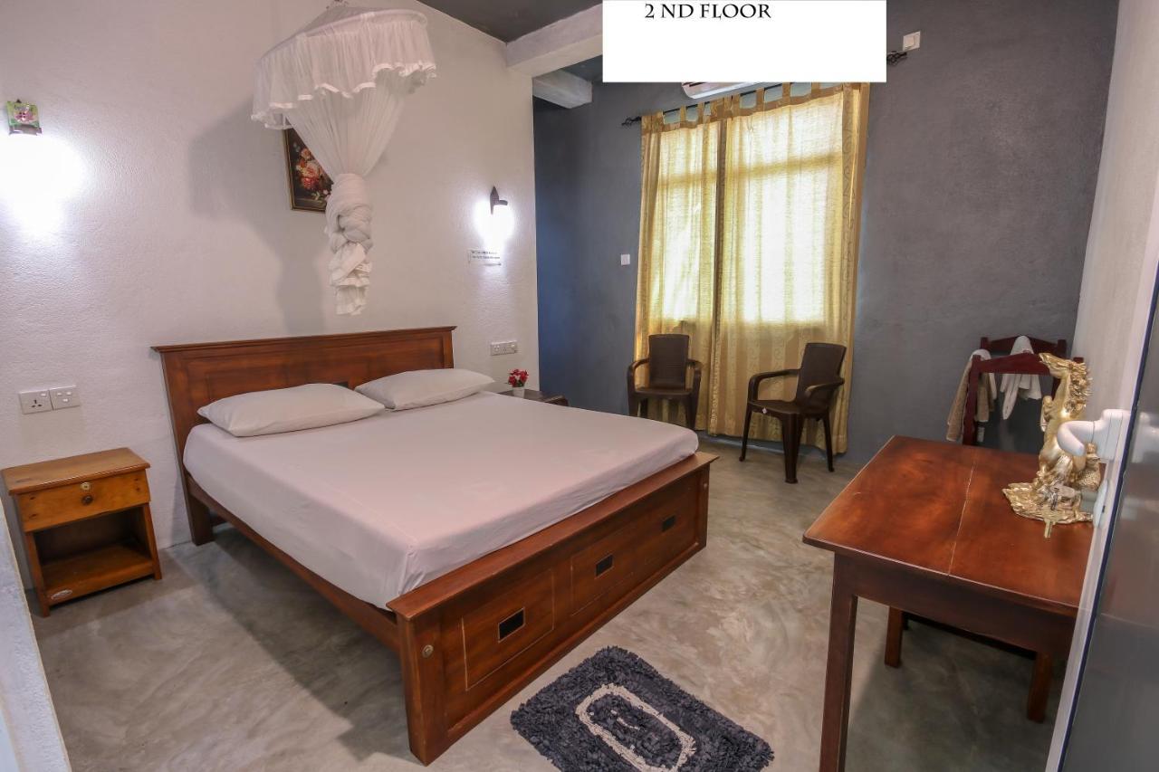 Holiday Inn Unawatuna Dış mekan fotoğraf